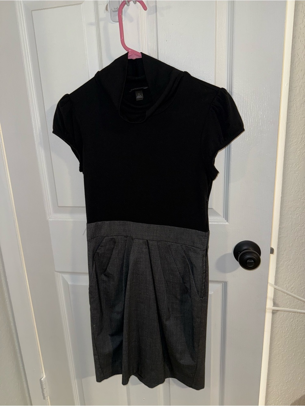 Black & Gray Short Sleeve Knit Top with Pleated Skirt Dress